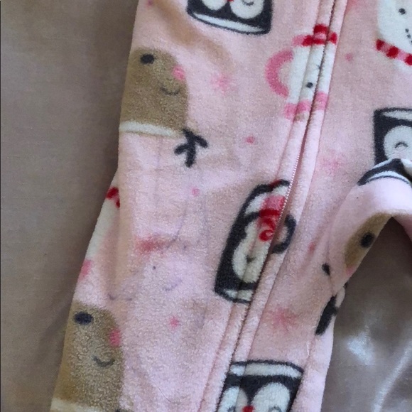 Pjs - Picture 3 of 3